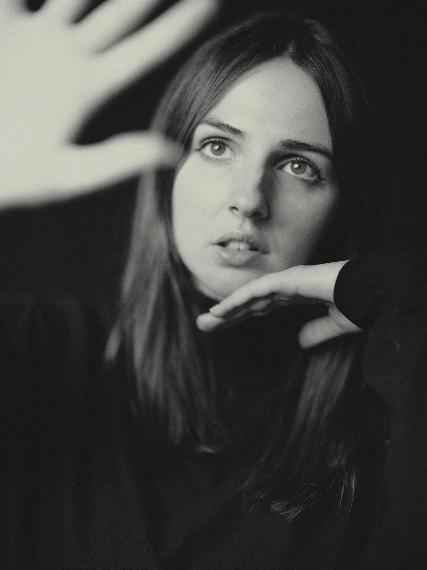 Amelia Coburn Weaves Gothic-Folk Elegance and Gallows Wit in “Sandra”