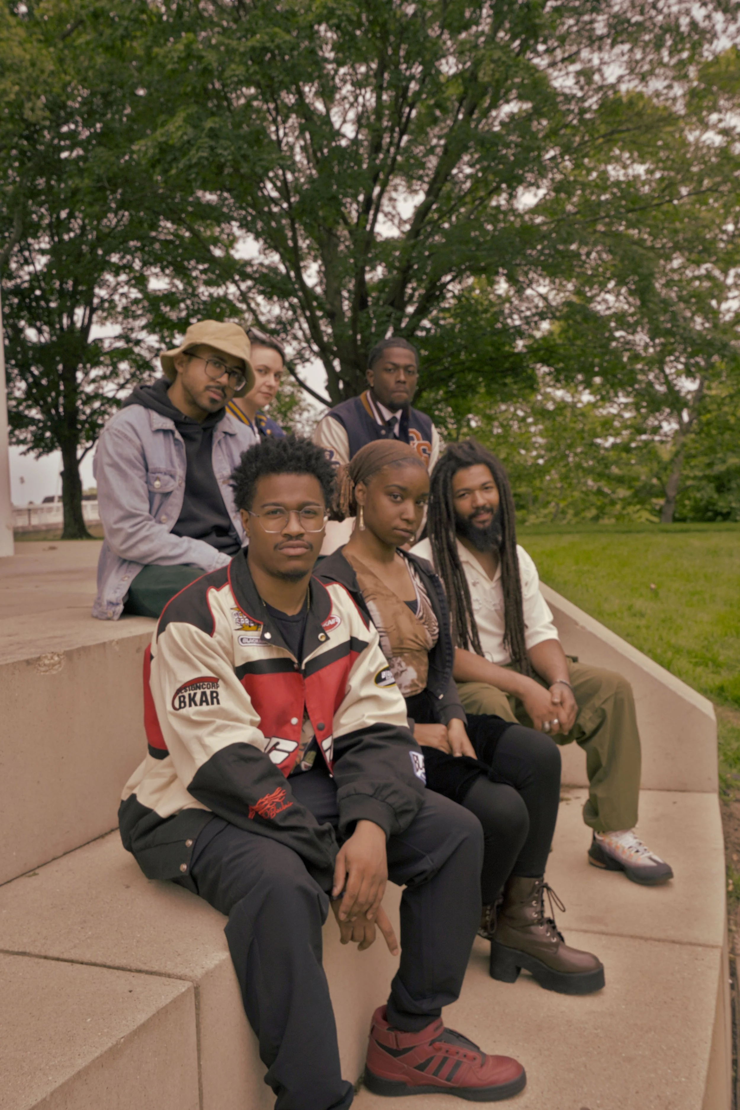 BdotJeff Honors Friendship and Nostalgia in Soulful Hip-Hop Snapshot “crew. (interlude)”