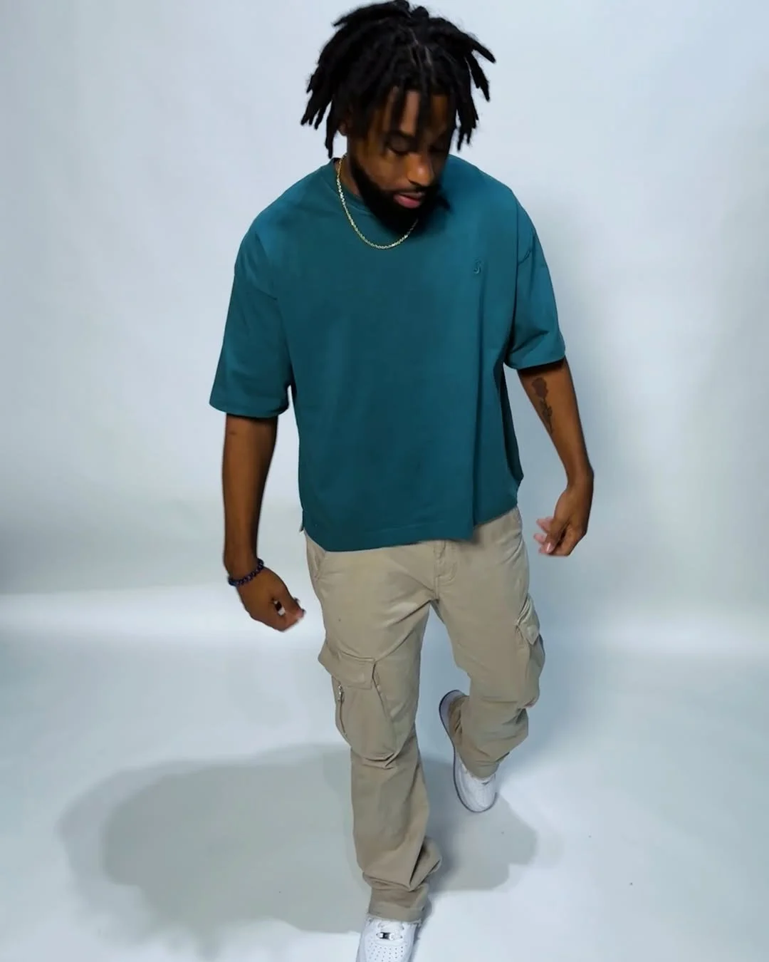 Nique The Geek Turns Emotional Contrast Into Catchy Precision on His Latest R&amp;B Cut “Losing You”