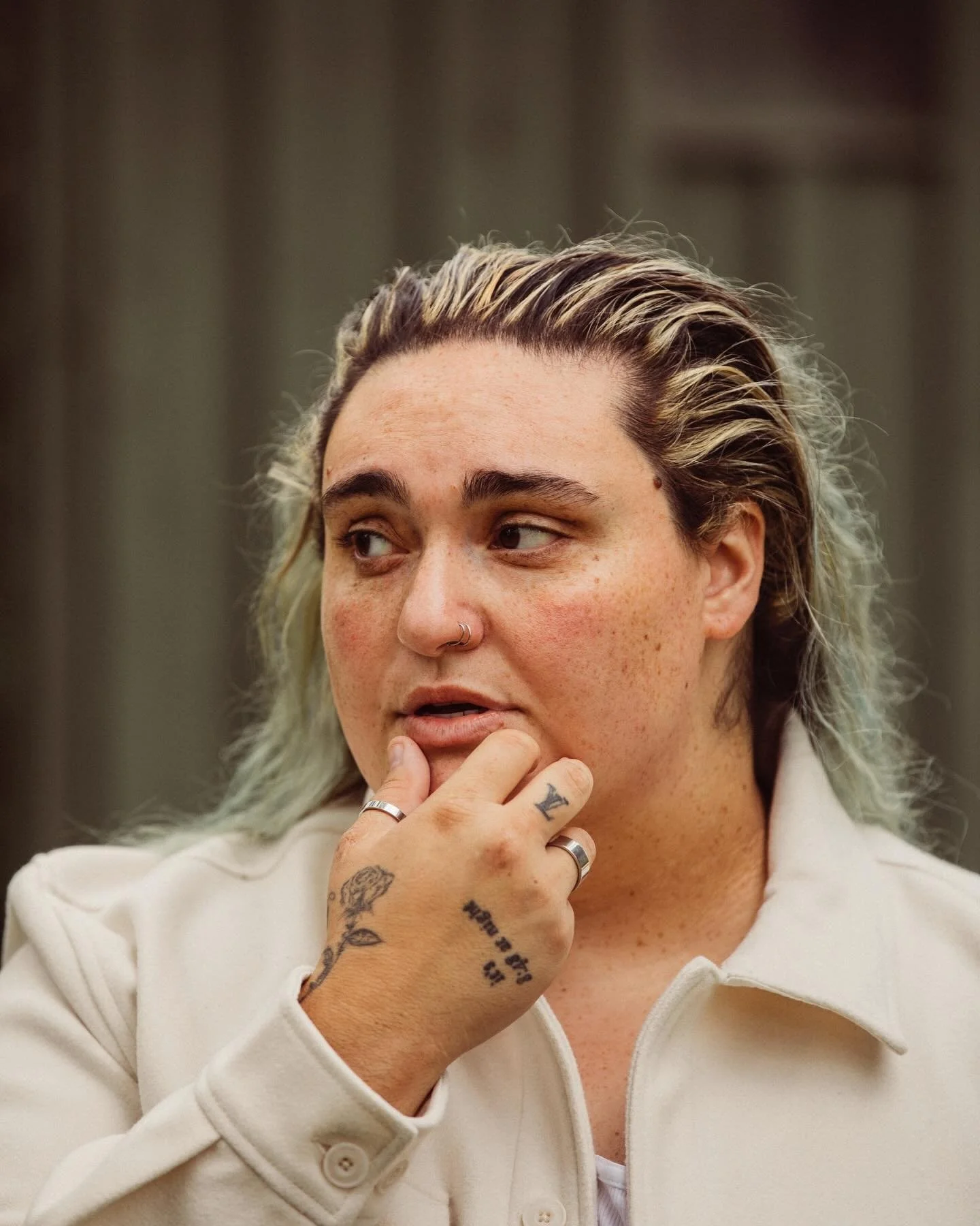 Canadian Singer-Songwriter Jamie Fine Reflects on Love and Growth in the Warm Indie Pop Single “cups of coffee”