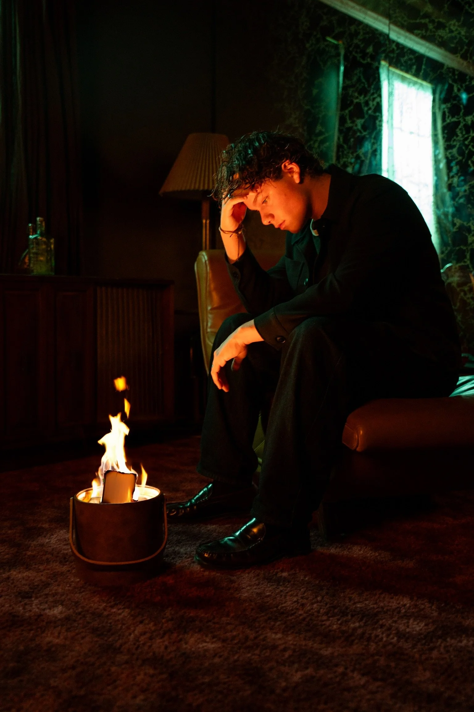 Mathias Julin Balances Bright Pop Warmth and Emotional Uncertainty on “Could You Lie”