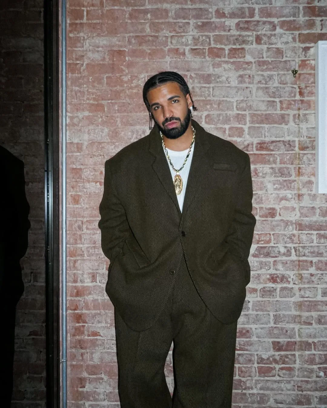 Drake’s “Janice STFU” Has Fans Digging Into Universal Music Group Connections