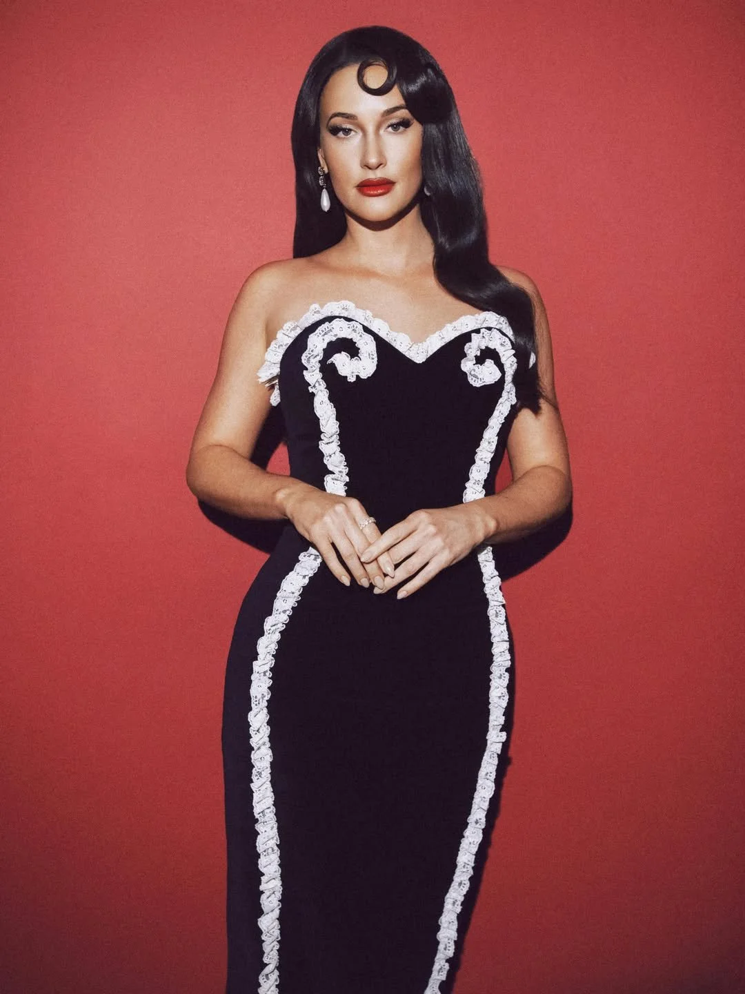 Kacey Musgraves Has Fans Talking After Her Bold 2026 ACM Awards Performance