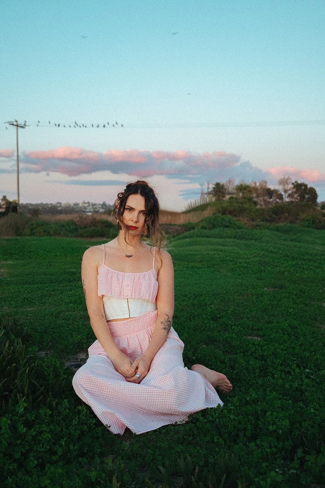 Estella Dawn Studies the Blur of Desire on the Soulful Alt-Folk Single “Japanese Boots”