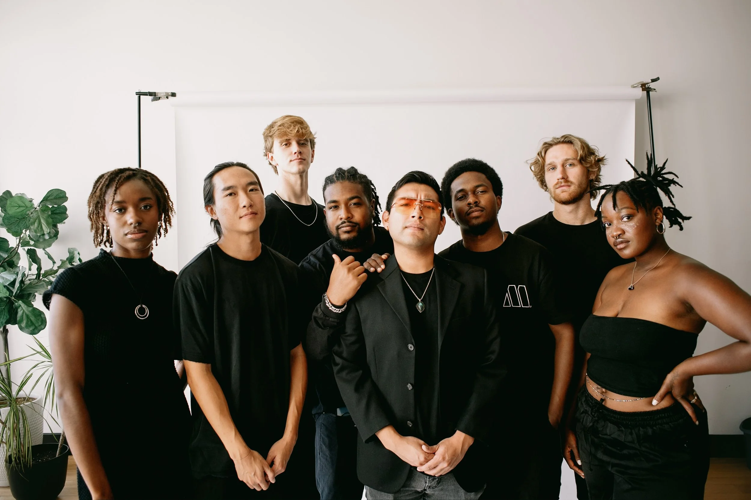 wst cmplx’s “MOVING FORWARD” Blends Jazz Sophistication With West Coast Warmth