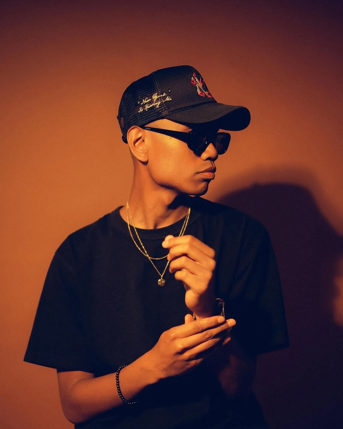 Canadian R&amp;B Artist cjvd Embraces Slow-Burning Desire and Classic R&amp;B Warmth on “Dive In”
