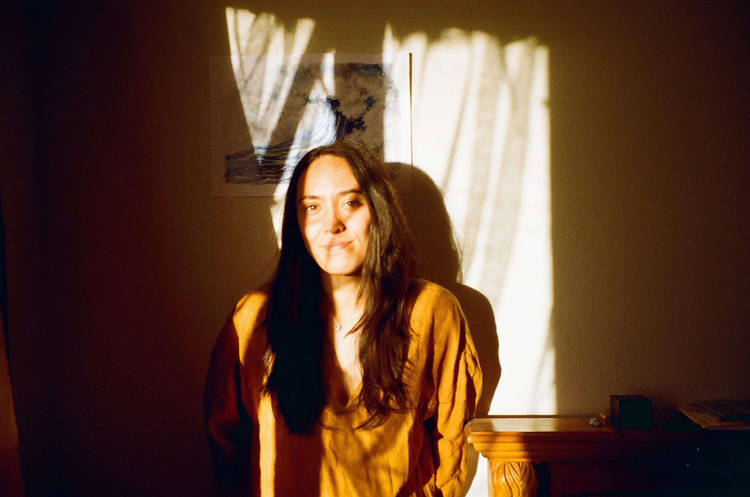 Australian Artist Laeky Finds Tension and Tenderness on “caller waiting”