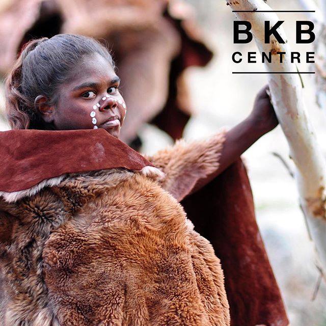 The skins of kangaroo were made into bwoka (cloaks), which were slung over the shoulders and fastened at the front.
.
#BilyaKoortBoodja 
#NyoongarCulture 
#Environmental 
#BKBCentre 
#Northam . 
Our new website has launched. Link in the bio