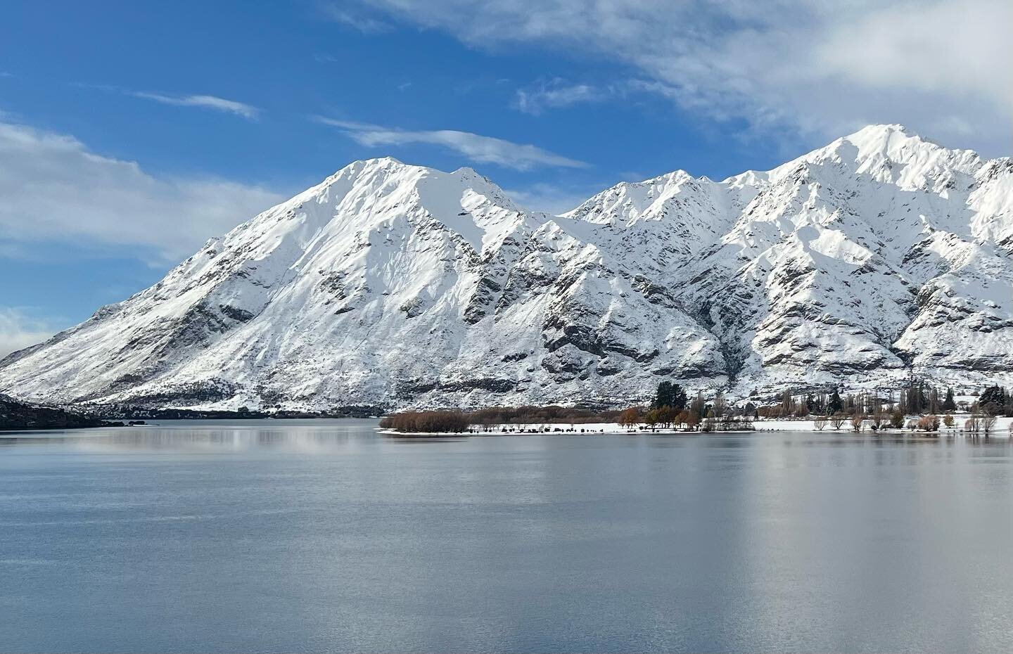 What a difference a week can make! We love you Mother Nature 💙❄️🙏🏻 
#explorewanaka #lovewanaka #snowtours #beinspired