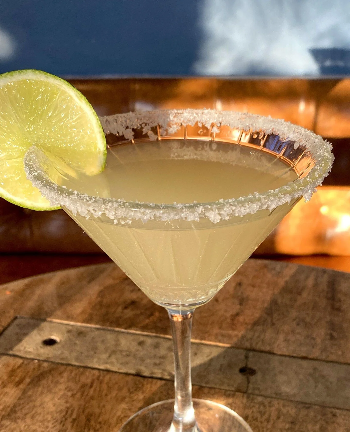 My Thursday is sponsored by margaritas 🤣🤣🤣 It's cocktail hour at The Blues Point with $16 cocktails between 6-8pm 🙌🍹🍸️Choose from Margaritas - Classic, Peach or Tommys, Spritzes, Espresso Martini, Cosmopolitan, Bloody Mary and Mojito!!!⁠
Cheers