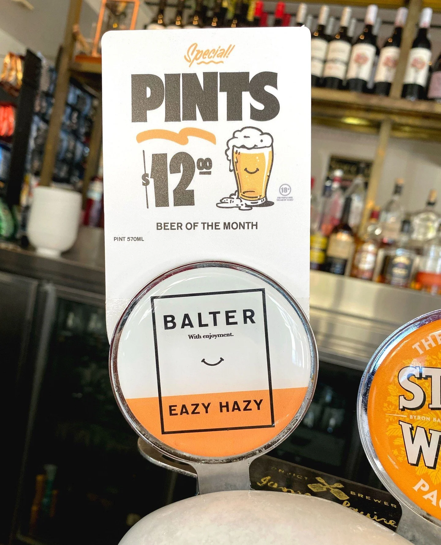 $12 Pints!🍺Beer of the Month is Balter Eazy Hazy - full-flavoured with a zesty finish 🙌 Come on in and grab yourself a pint of the good stuff 🍻Cheers!⁠
#winning #thelocalslocal #mcmahonspoint