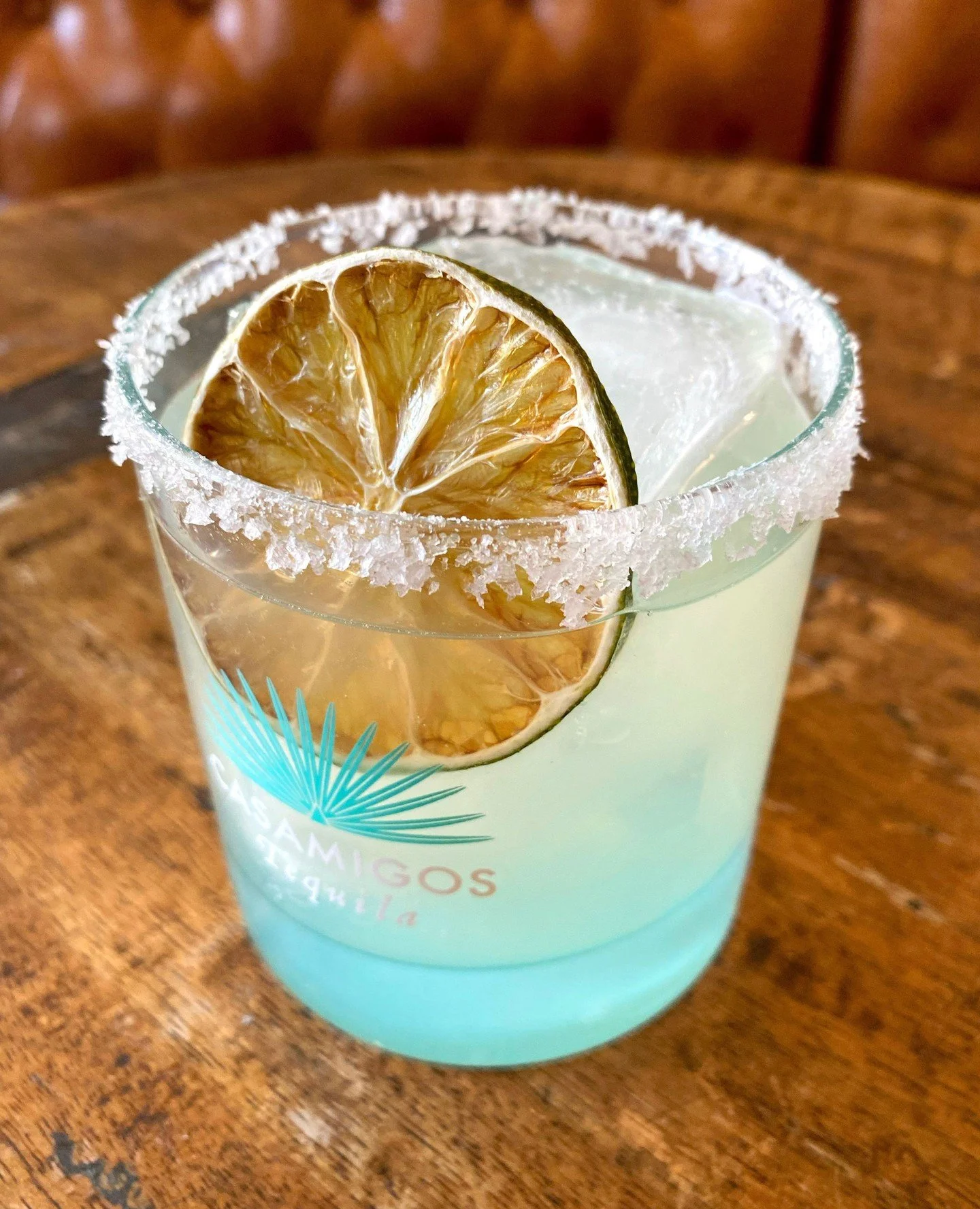 It's $16 cocktail hour at The Blues Point between 6-8pm every Thursday 🙌🍹🍸️Choose from $16 Margaritas - Classic, Peach or Tommys, Spritzes, Espresso Martini, Cosmopolitan, Bloody Mary and Mojito!!!⁠
Cheers! #loveyourlocal #seeyouattheblues⁠