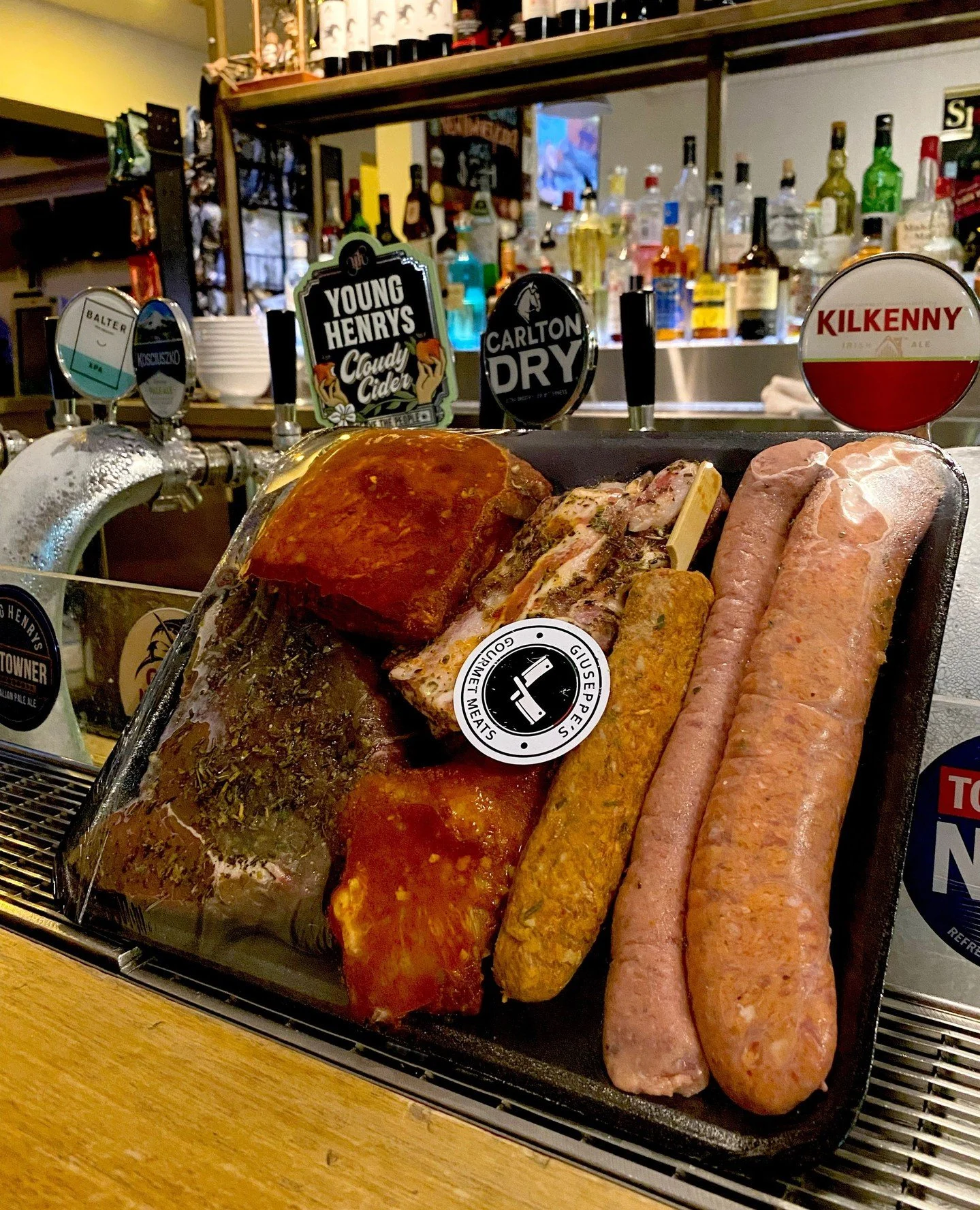 How good is Thursday Meat Raffle Night at The Blues! 🥩 We've got 10 top quality meat trays on offer from our good friend @giuseppes_gourmet_meats 🙌 Tix on sale from 6.30pm⁠
PLUS! the Keys for Cash jackpot happens on the night - take part in the raf