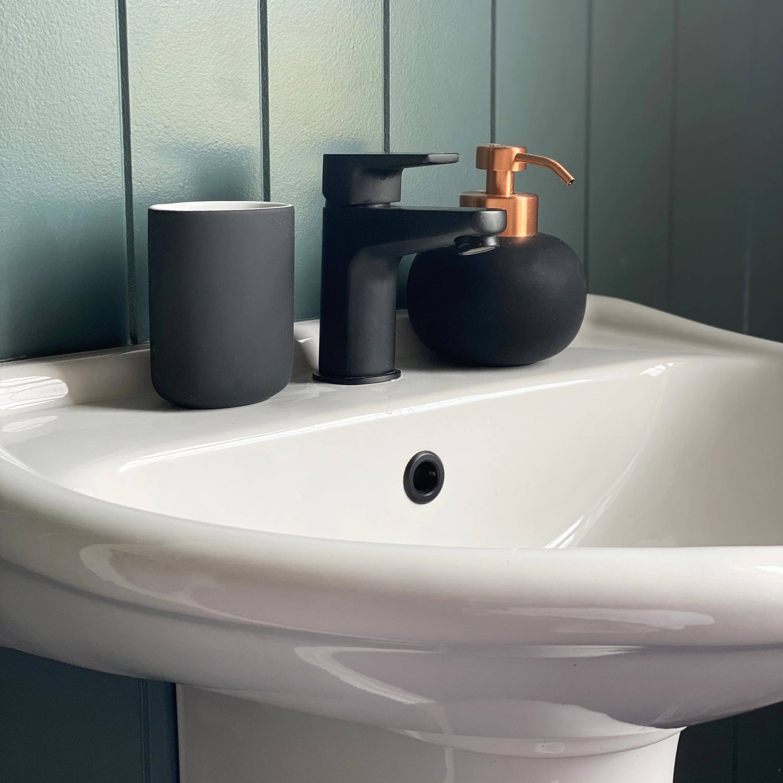 BPH_BATH_2.jpg