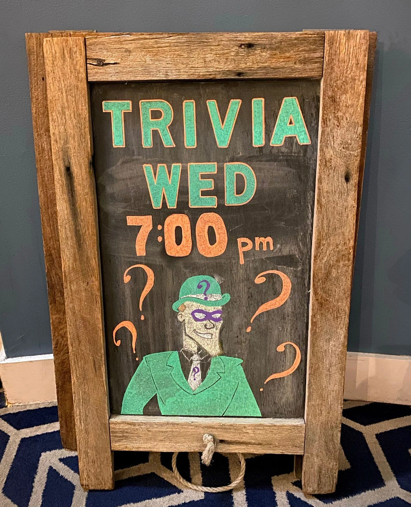 Born quizzy?! 🤓 7pm tonight! Get your team together and test your knowledge - loads of fun and awesome bar tab prizes to be won at the best pub trivia around! ⁠📞 Phone 9955 2675 or head to the link in bio to secure your table - bookings are essenti