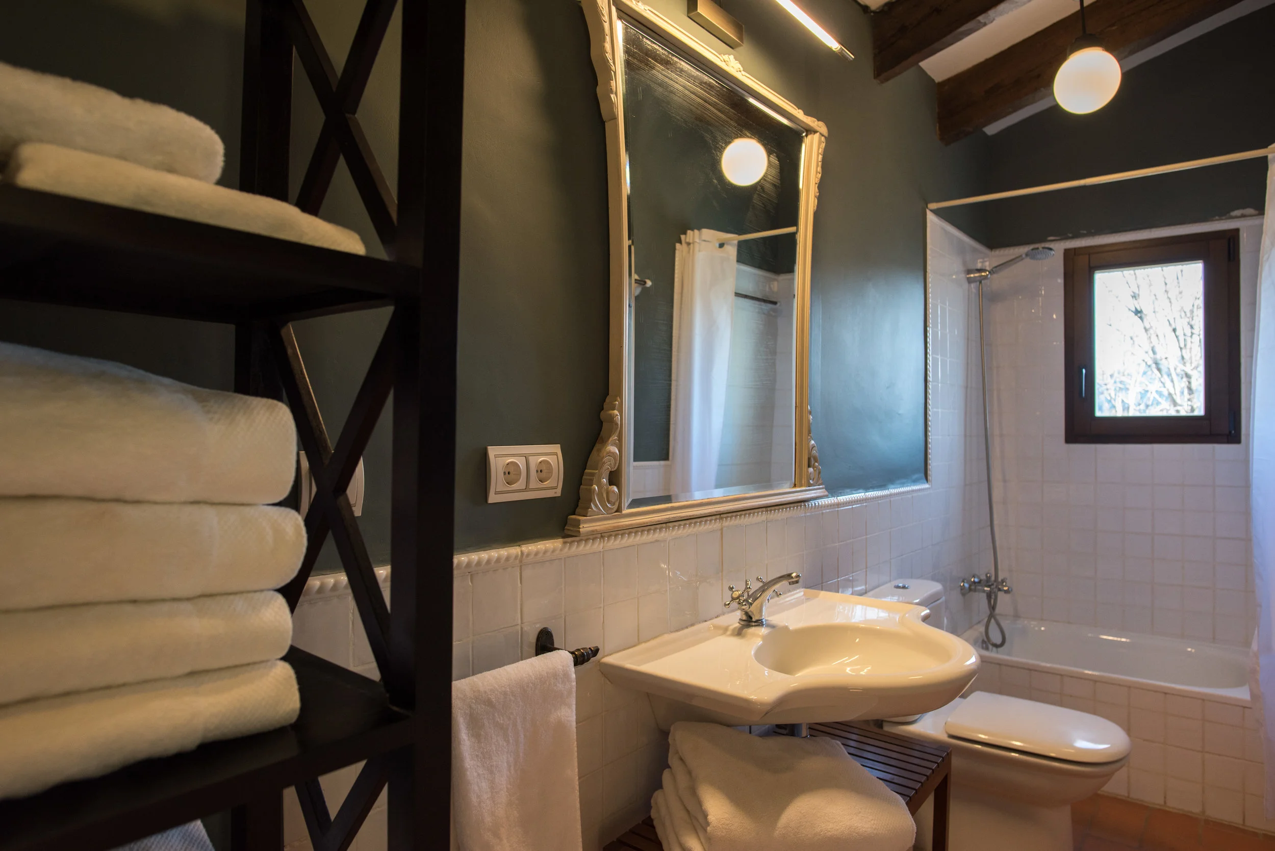Guest_House_060.jpg