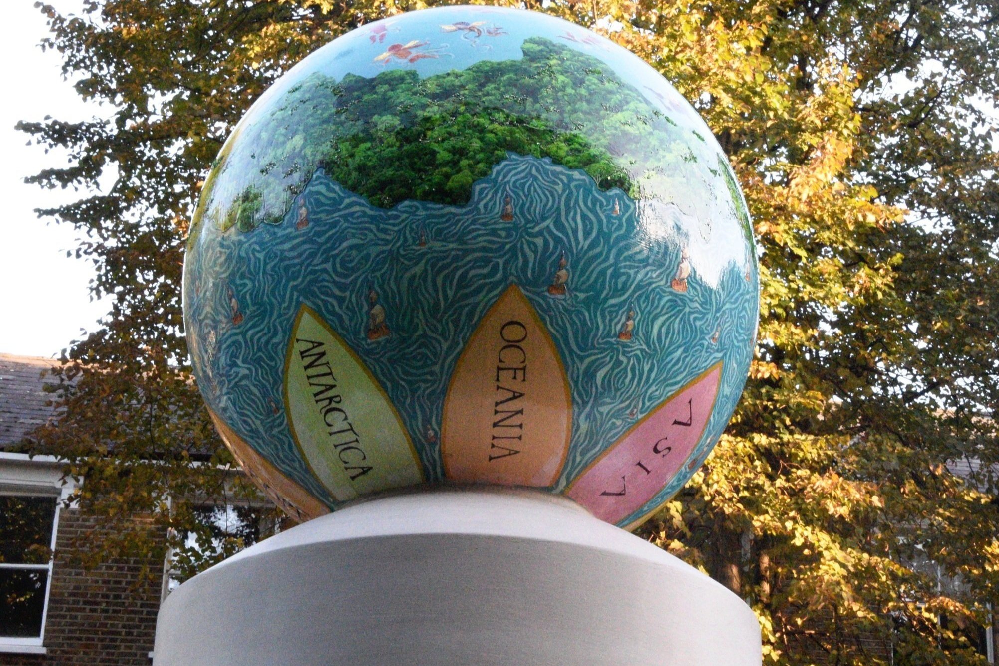 small+globe+2.jpg