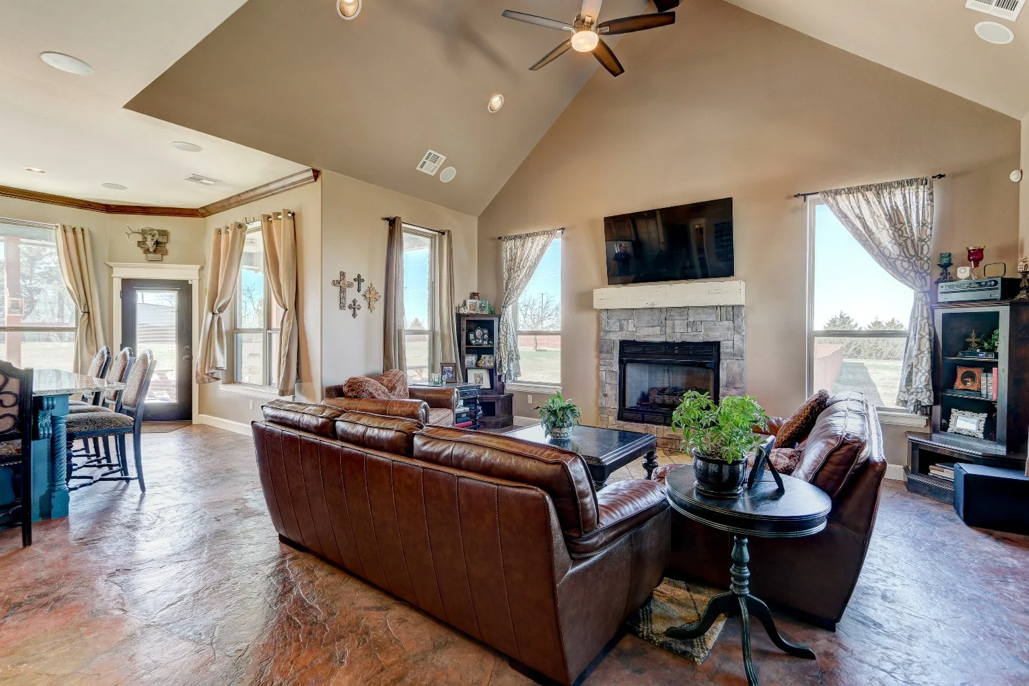 61_1140_valley_view_rd_65.jpg