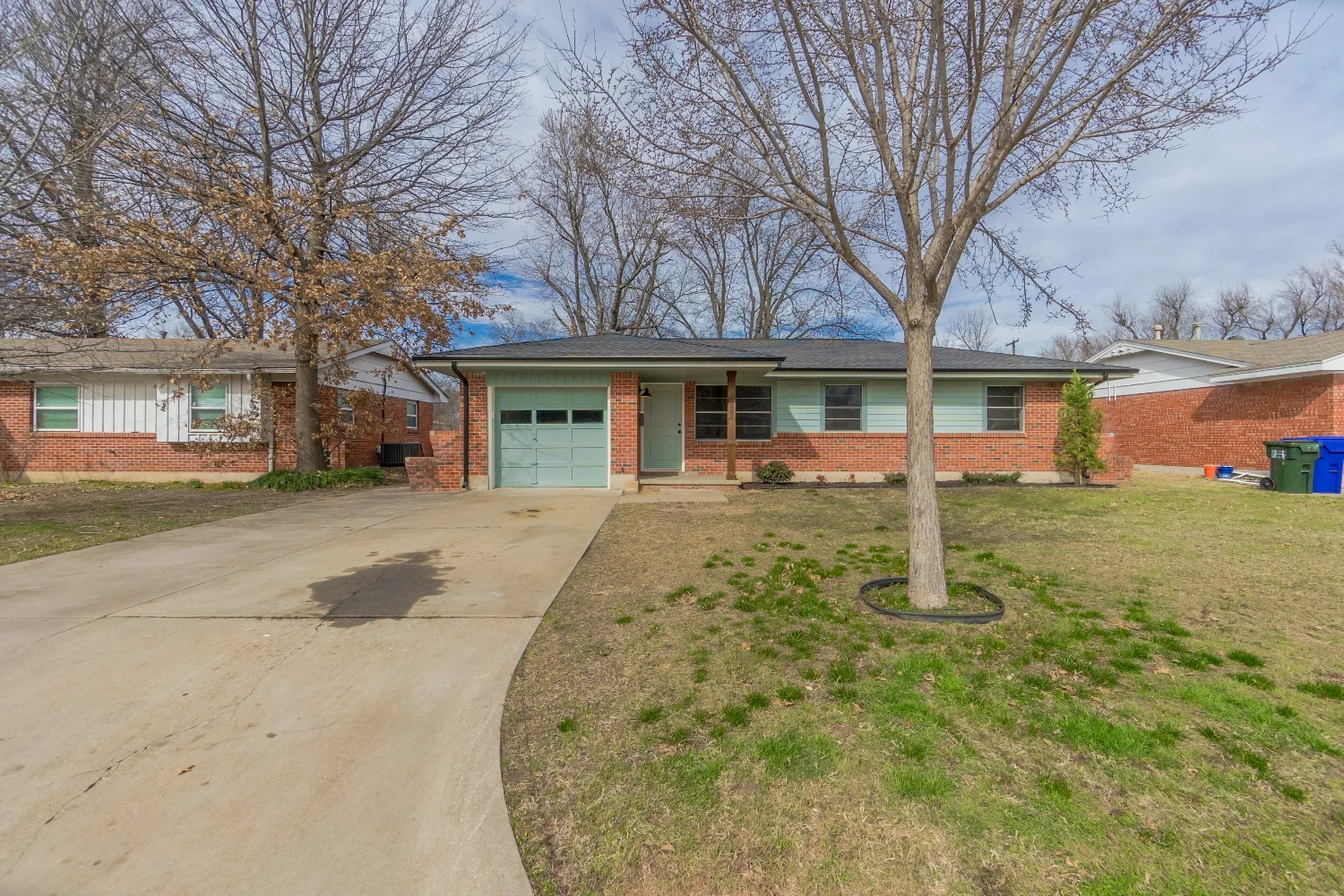 1 Exterior.jpg