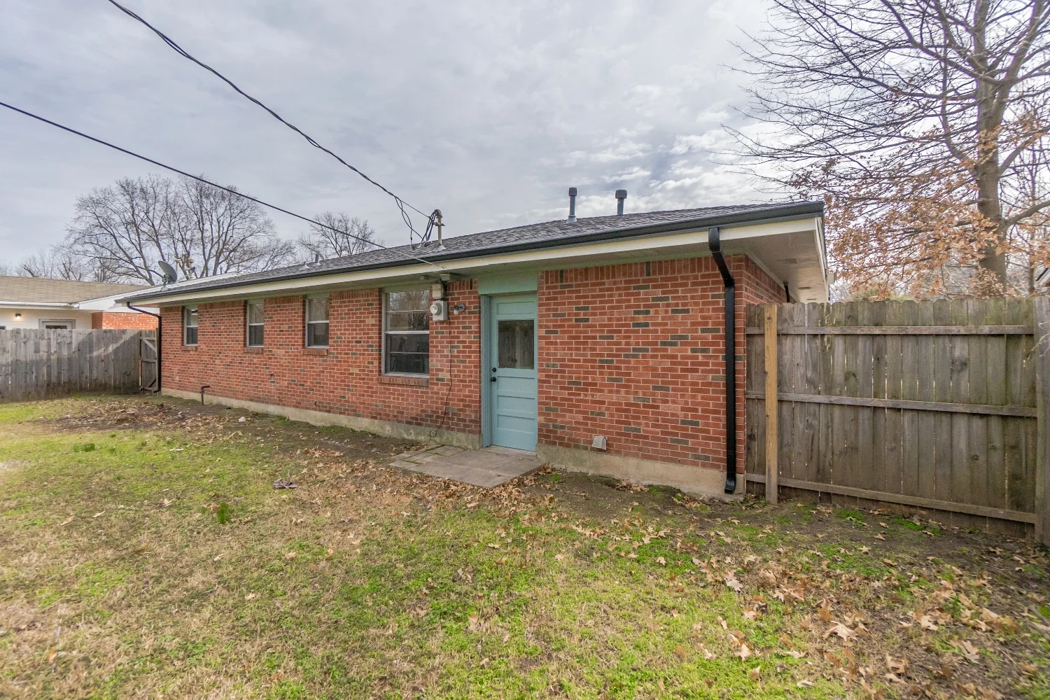 8 Exterior.jpg