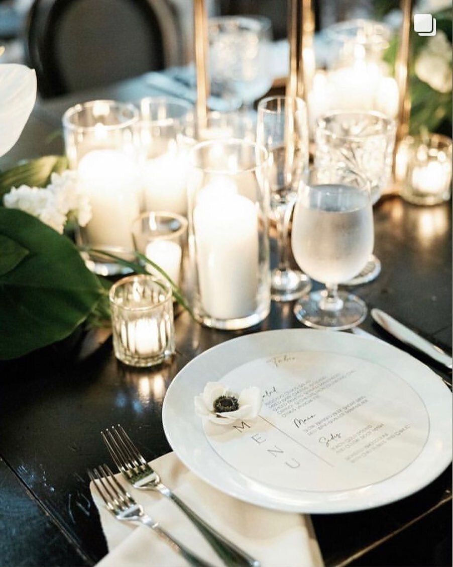 Table setting with &ldquo;plate&rdquo; menus. #weddingmenu #dayofstationery #roundmenu #losangelescalligrapher #placecard