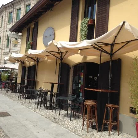 cafe-el-brellin-milan.jpg