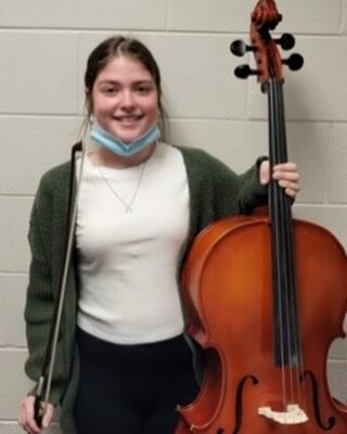 Recipient of one of our many instruments we have available!
.
.
.
#musicforkids 
#kidshelpingkids
@instrumentalangels 
@mtnaorg 
#cello
#violincello 
@astaboston