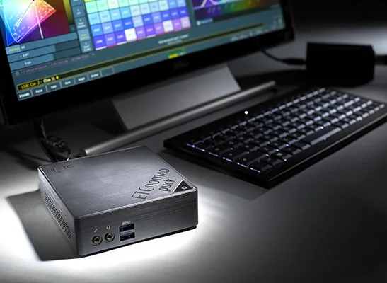 ETC nomdad puck with pc.jpg