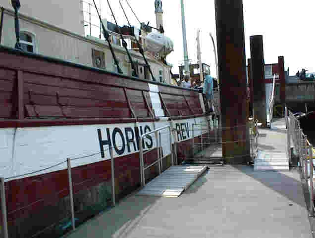 Motorfyrskib no: I i Esbjerg Havn. Foto: ETH