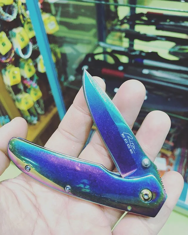 Father&rsquo;s Day is just around the corner!  We&rsquo;ve selected a few interesting gifts to showcase if you&rsquo;re stuck for ideas 🙏🏼🍃