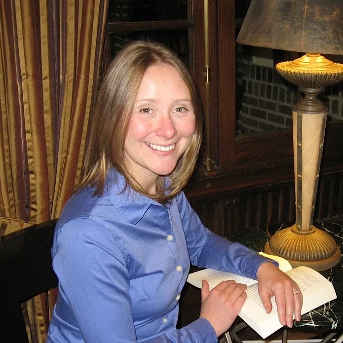 Head Shot 2.jpg