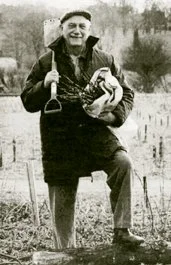 Tom Rigg Bush Tom Bush - The Architect of his own Resting Place — Woodland Heritage