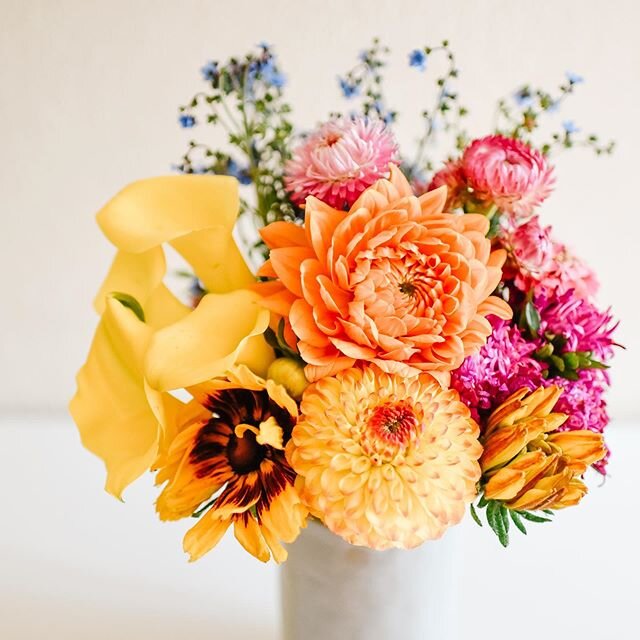 Flower Subscriptions Details

Thought I could clarify a few popular questions about what&rsquo;s going on for our 2020 Flower Subscription. We have changed the way we are doing it from the past 2 years and our website is currently under construction 