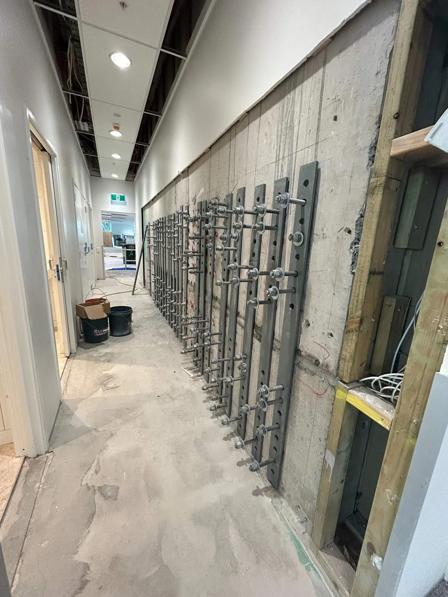 Bluewater Project Management_30 Mahuhu Fitout_L1 bathroom lobby.jpeg