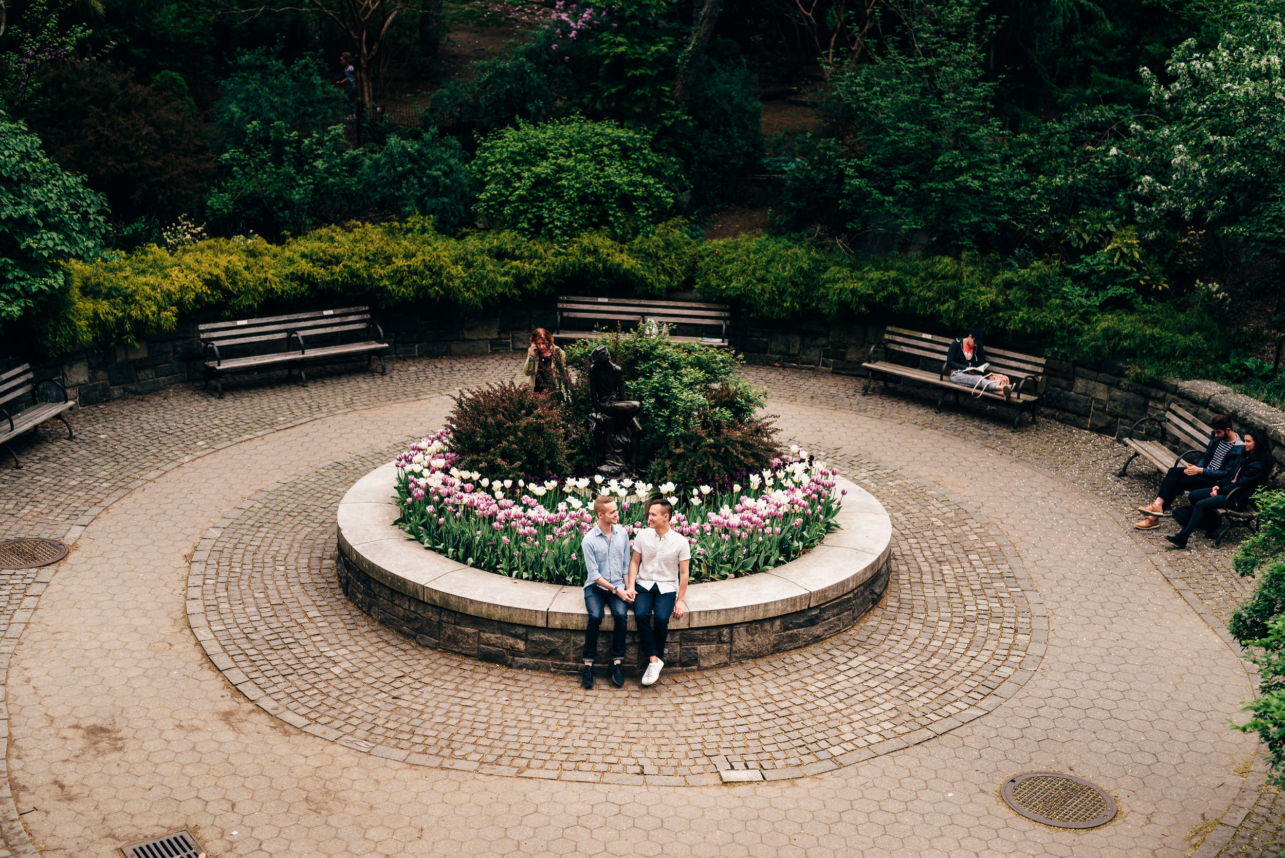 evan and lawrance enjoying a moment together at carl shurz park in the upper east side. I got to work with the two of them as I wanted to try out some new techniques with brenizer panoramas, as well as same sex engagement or couples photography
