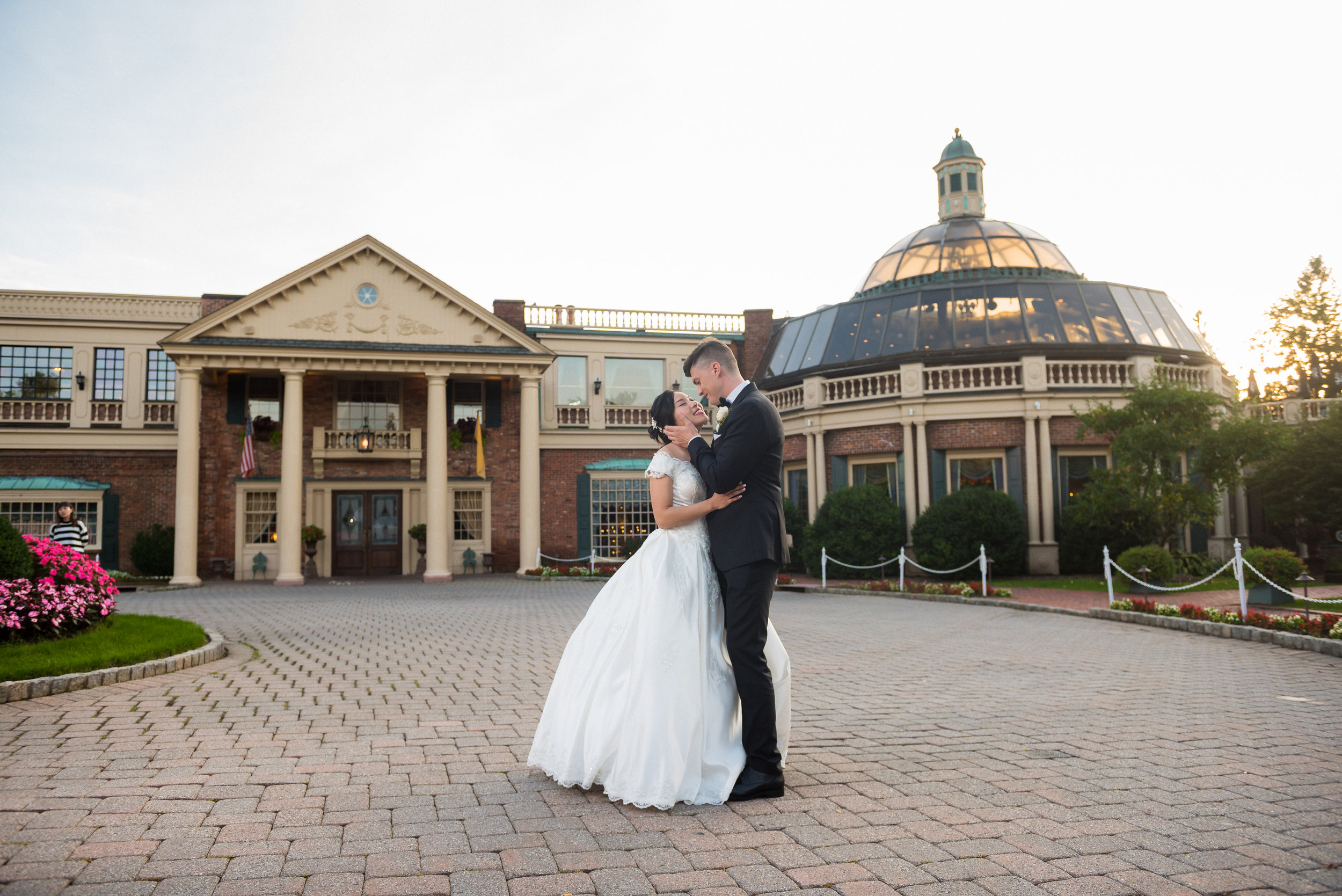 view from ping and brents wedding at the manor in west orange, new jersey. I specialize in wedidng documentary and photojournalism style photography, and it is very nice to take candid moments like these