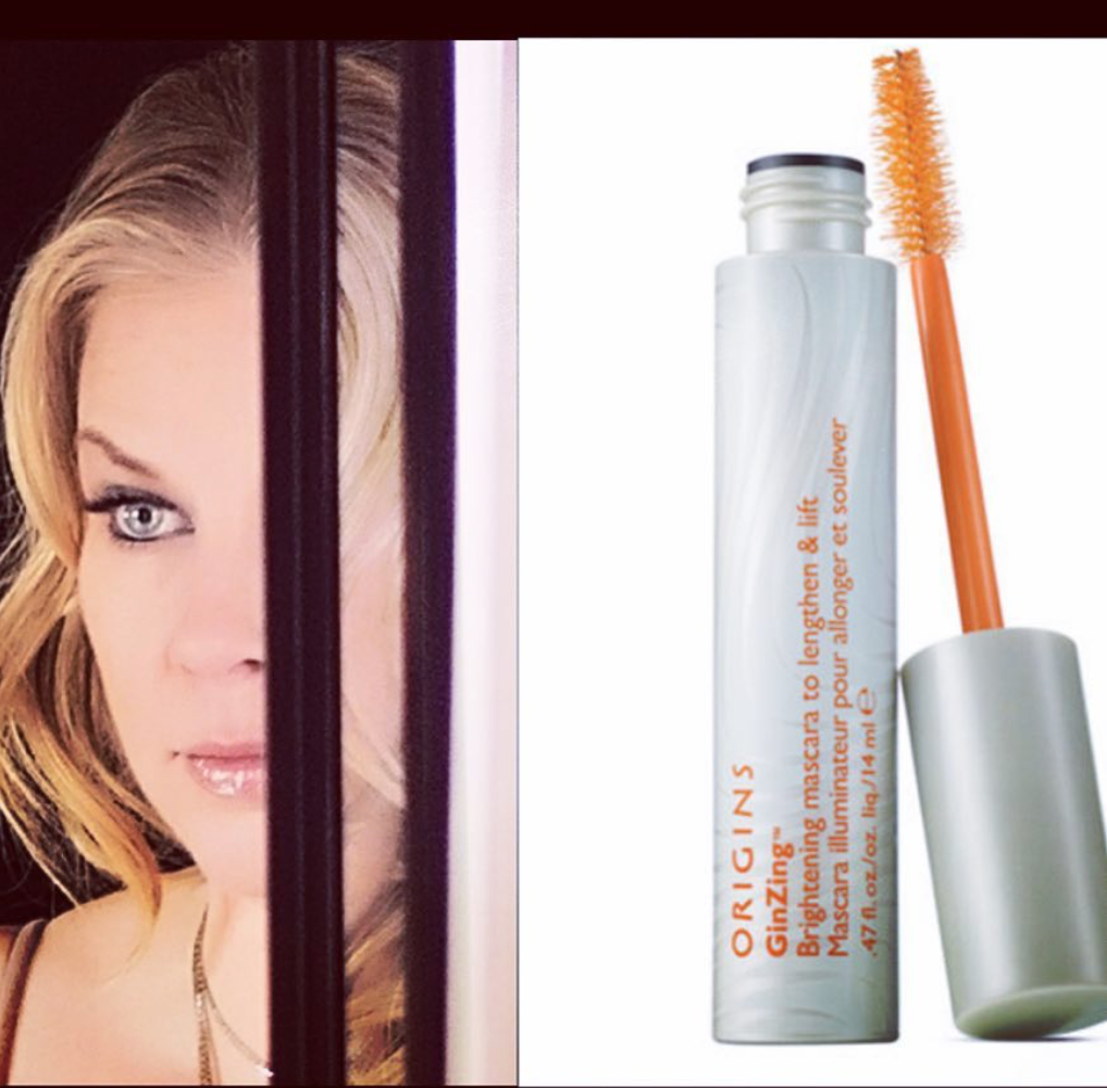 origins mascara. you'll die from happiness.