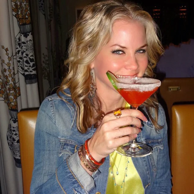 Flirting 101: This one's for the guys. Timeless advice for 2022