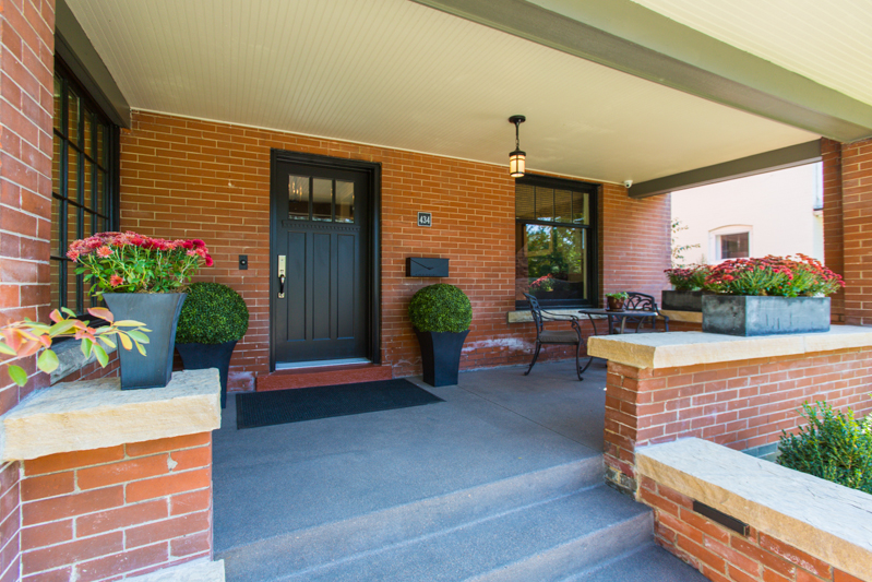 Exterior - Front Porch-3.jpg