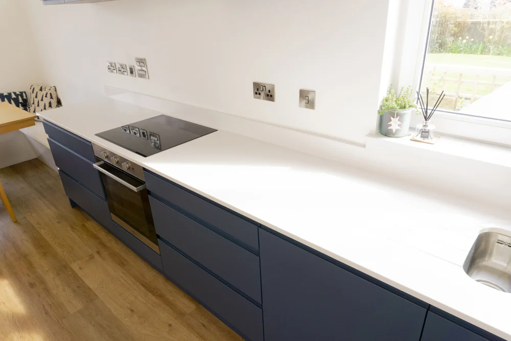KITCHEN-2.jpg