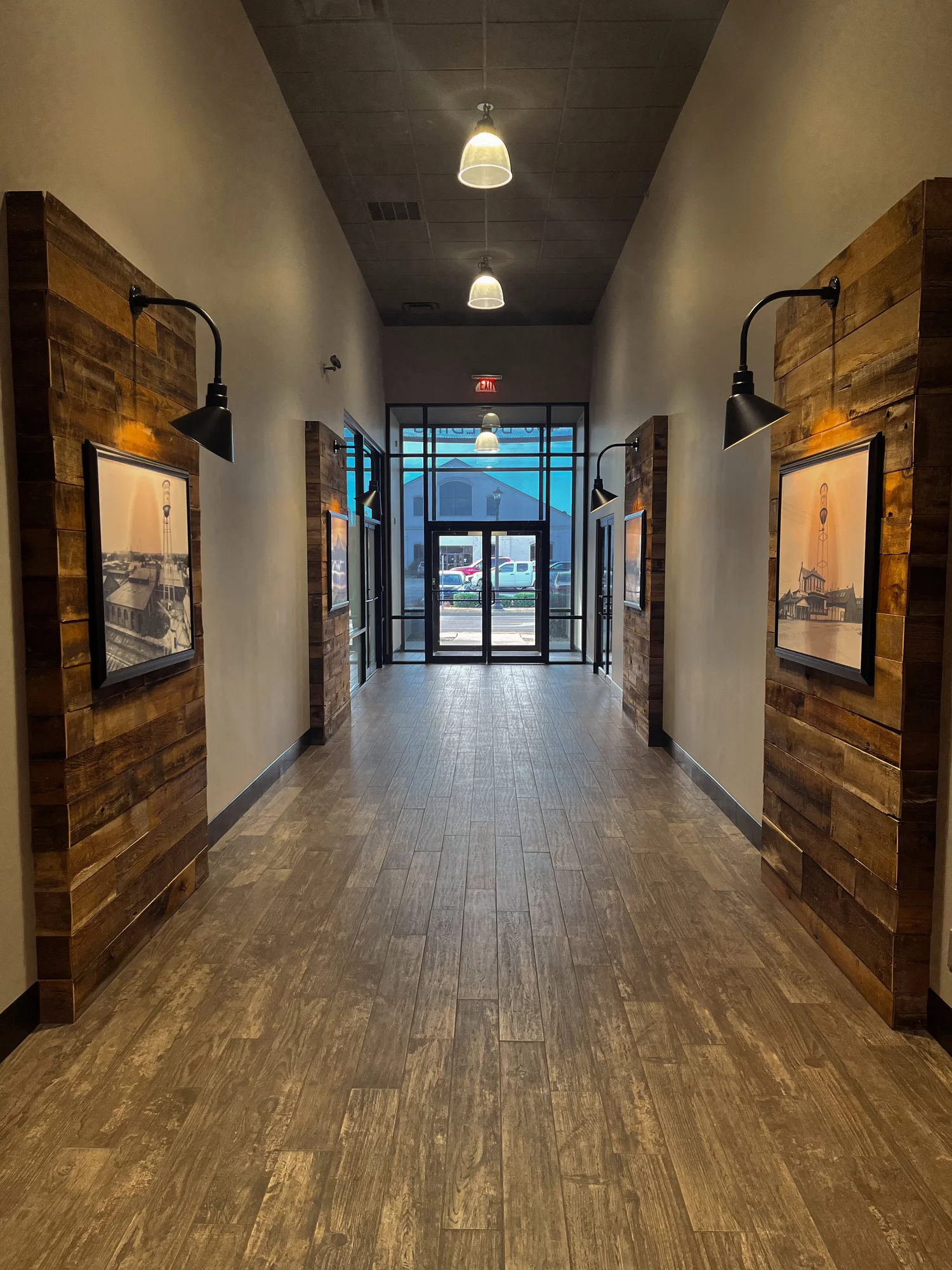 Business and Industrial Space for Lease Louisville, KY — Water Tower Square