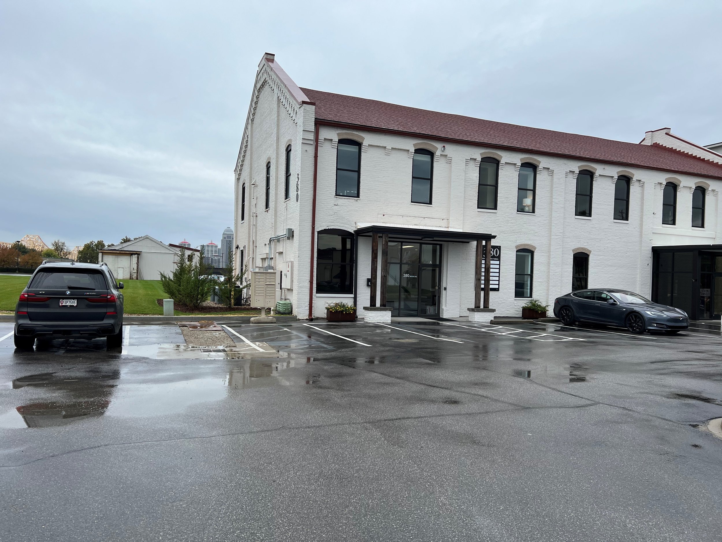 Office Space for Lease Louisville, KY — Water Tower Square