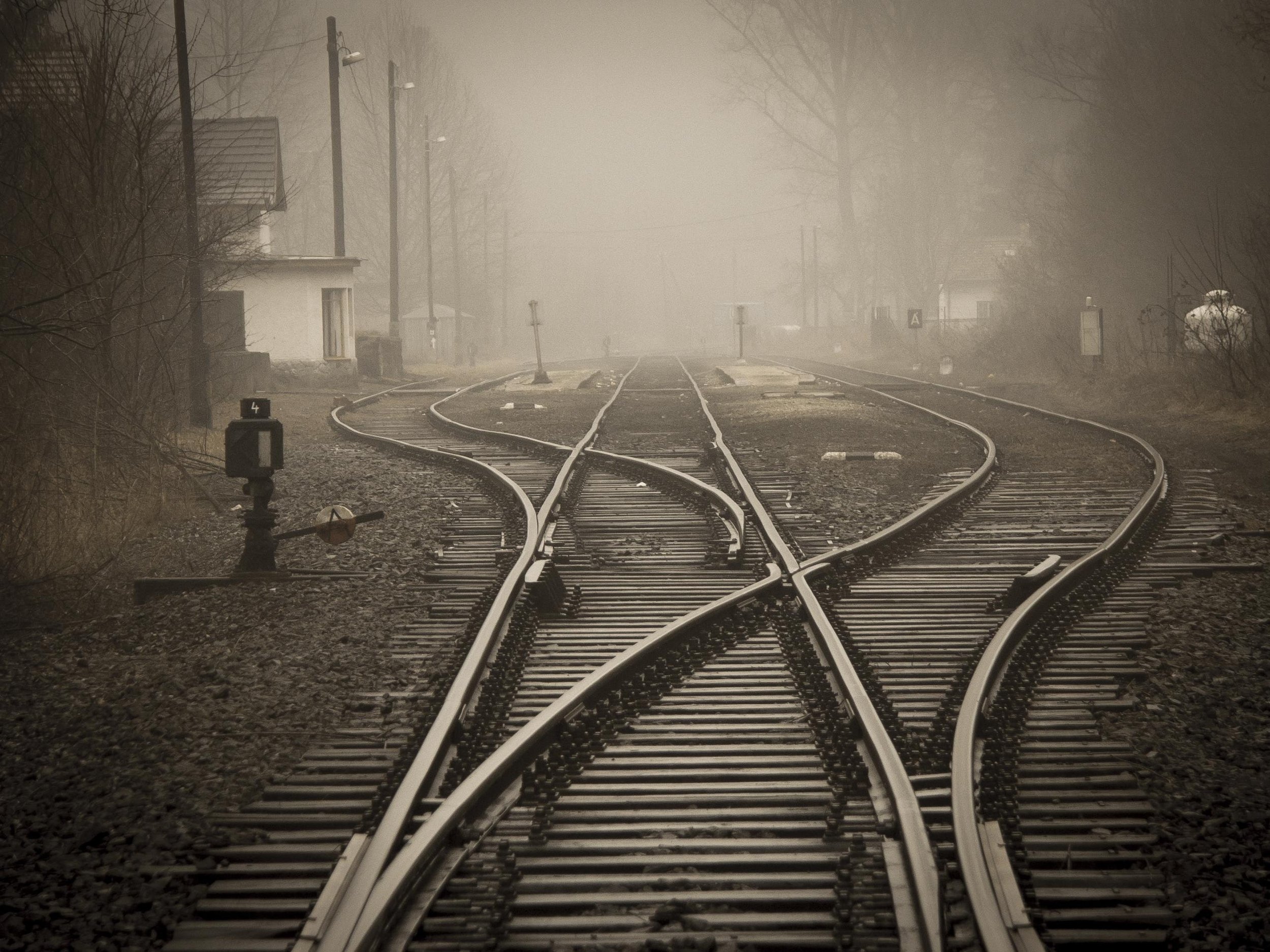 Why Last-Minute Changes Can Derail A Qualitative Research Study