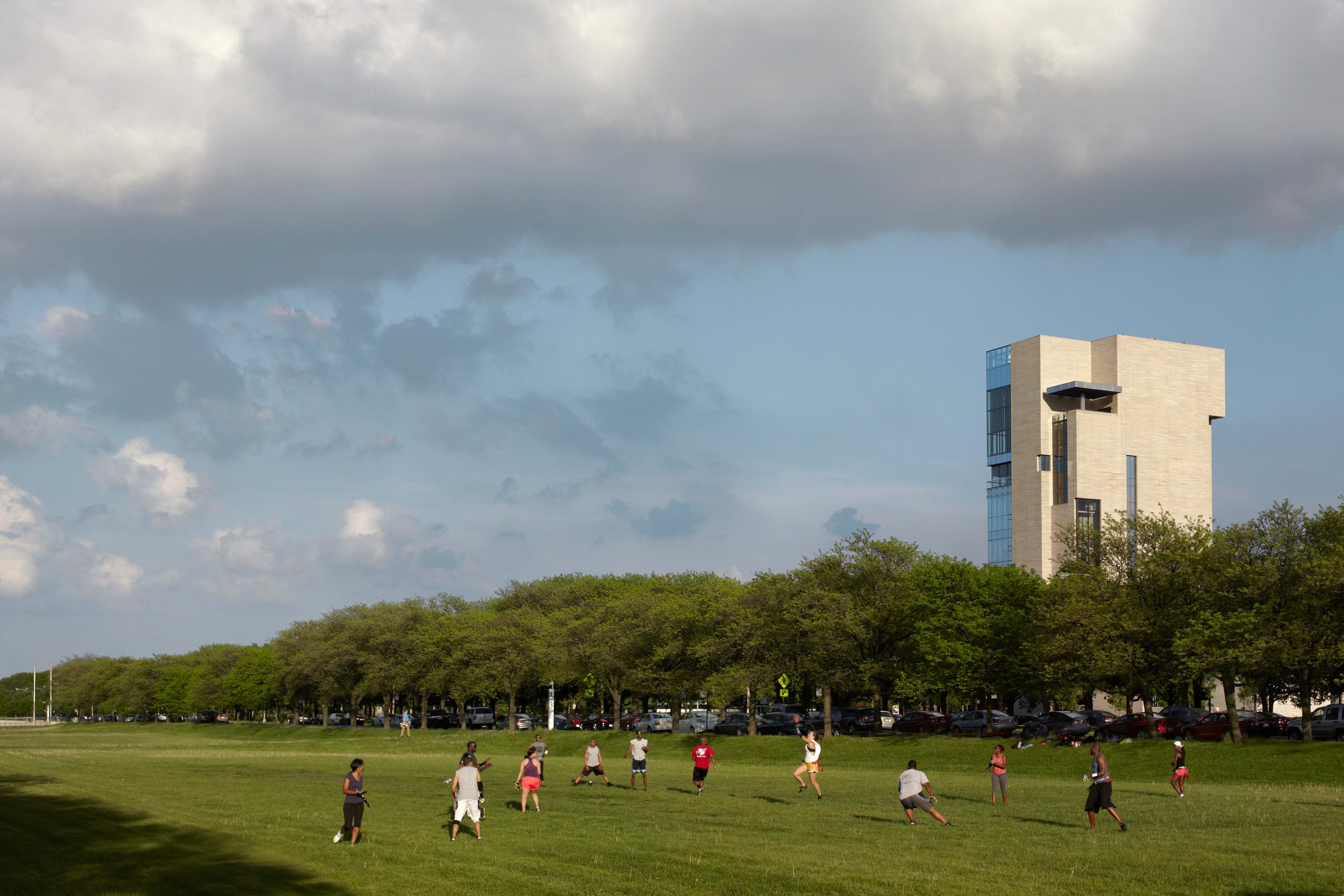 tod williams billie tsien architects / reva and david logan center for the arts / university of chicago