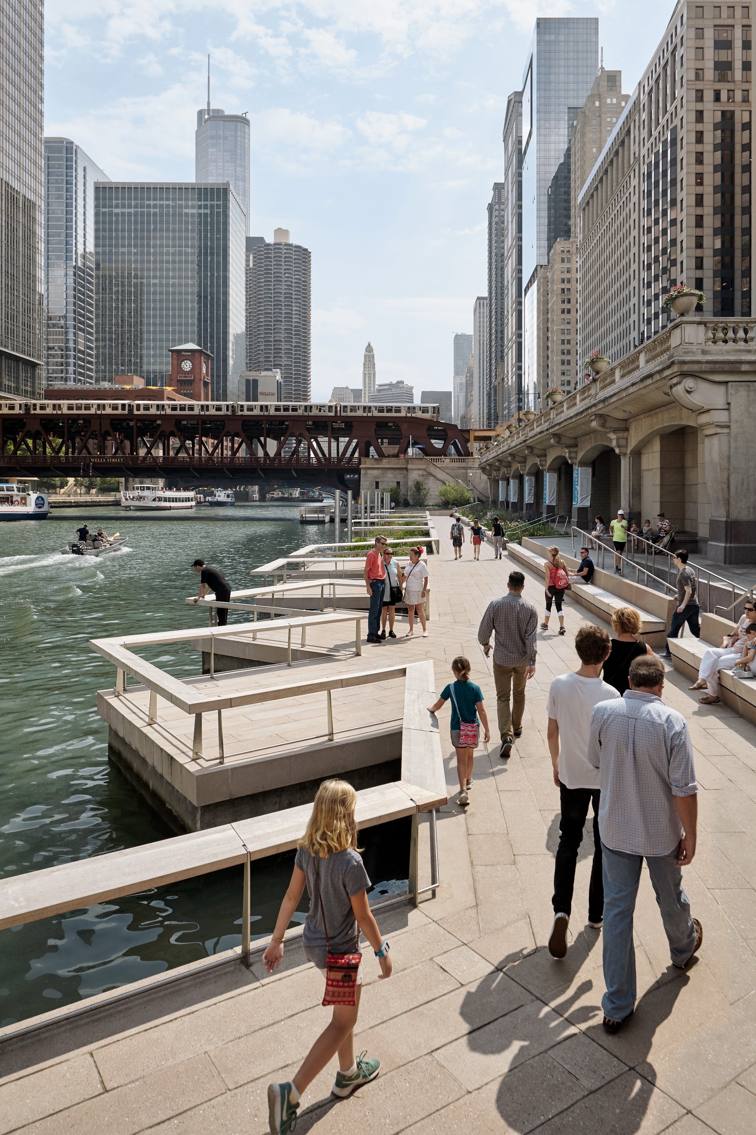 ross barney architects / sasaki associates / chicago riverwalk
