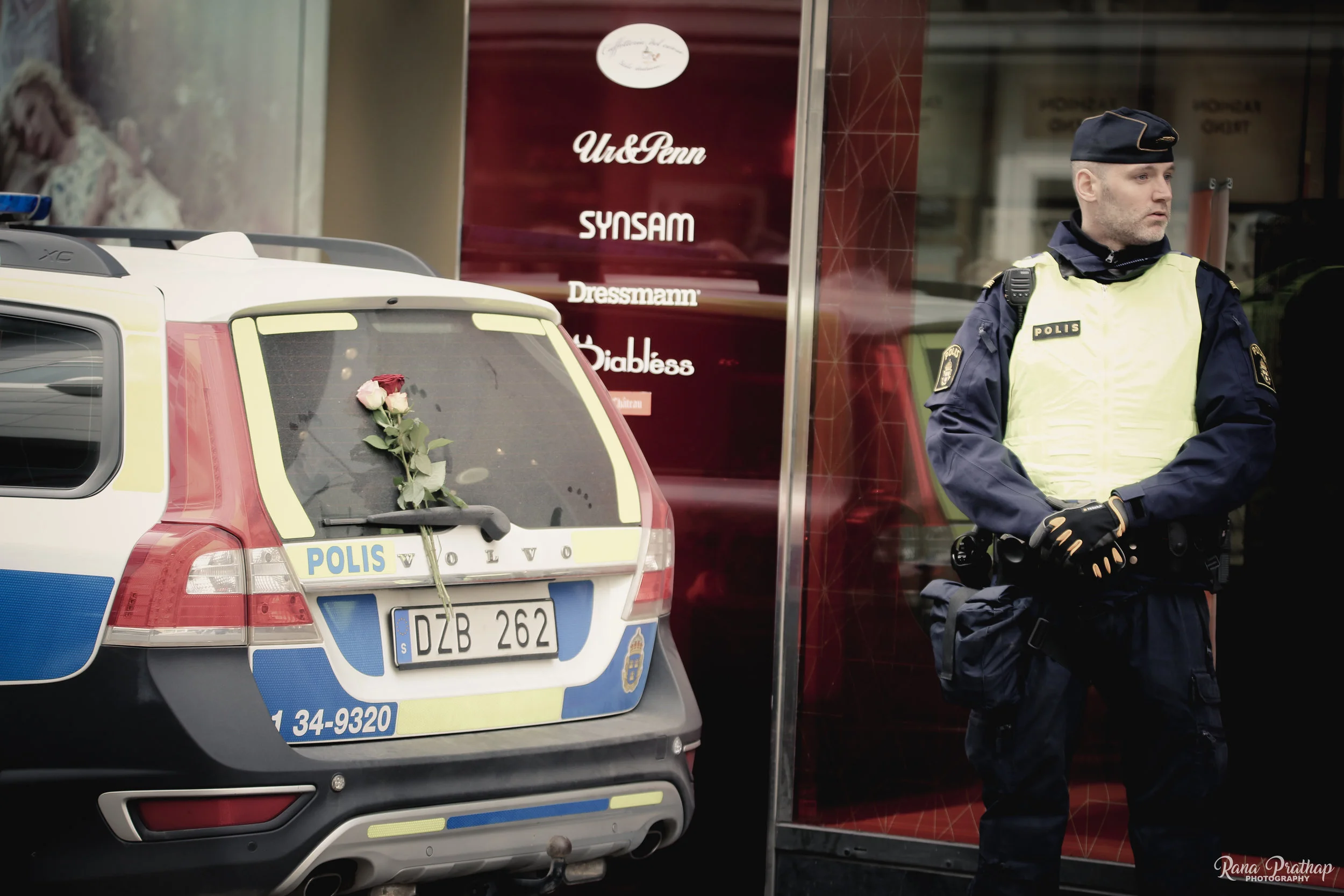 19.STOCKHOLM ATTACK.jpg