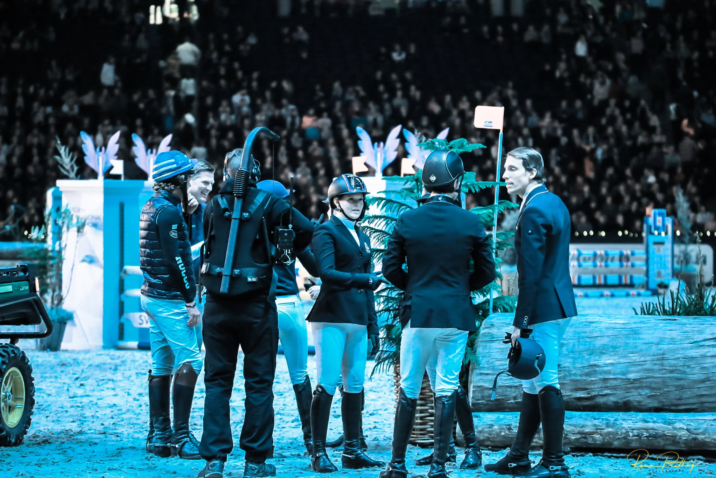6.SWEDEN HORSE SHOW 30 NOV.jpg