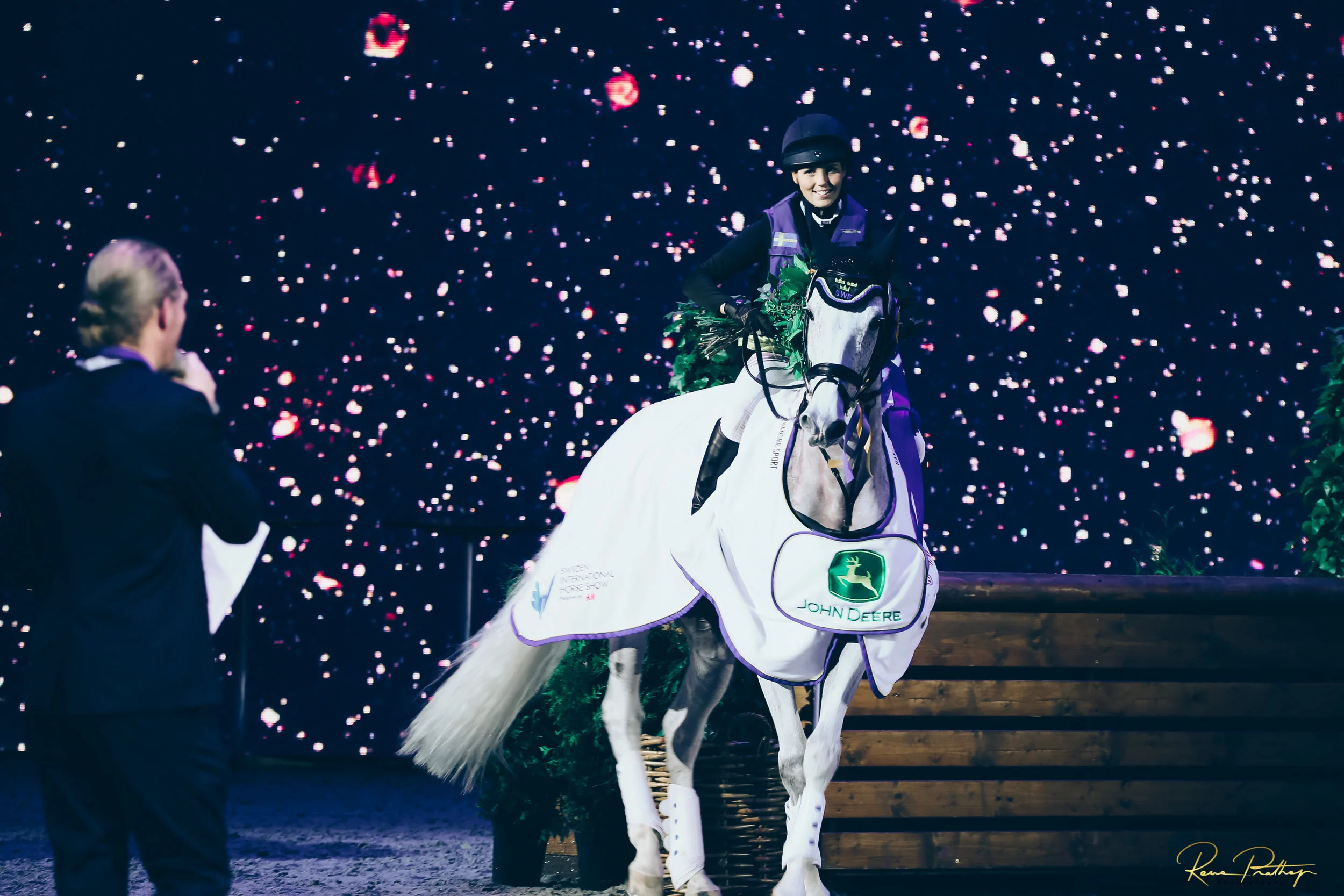 70.SWEDEN HORSE SHOW 30 NOV.jpg