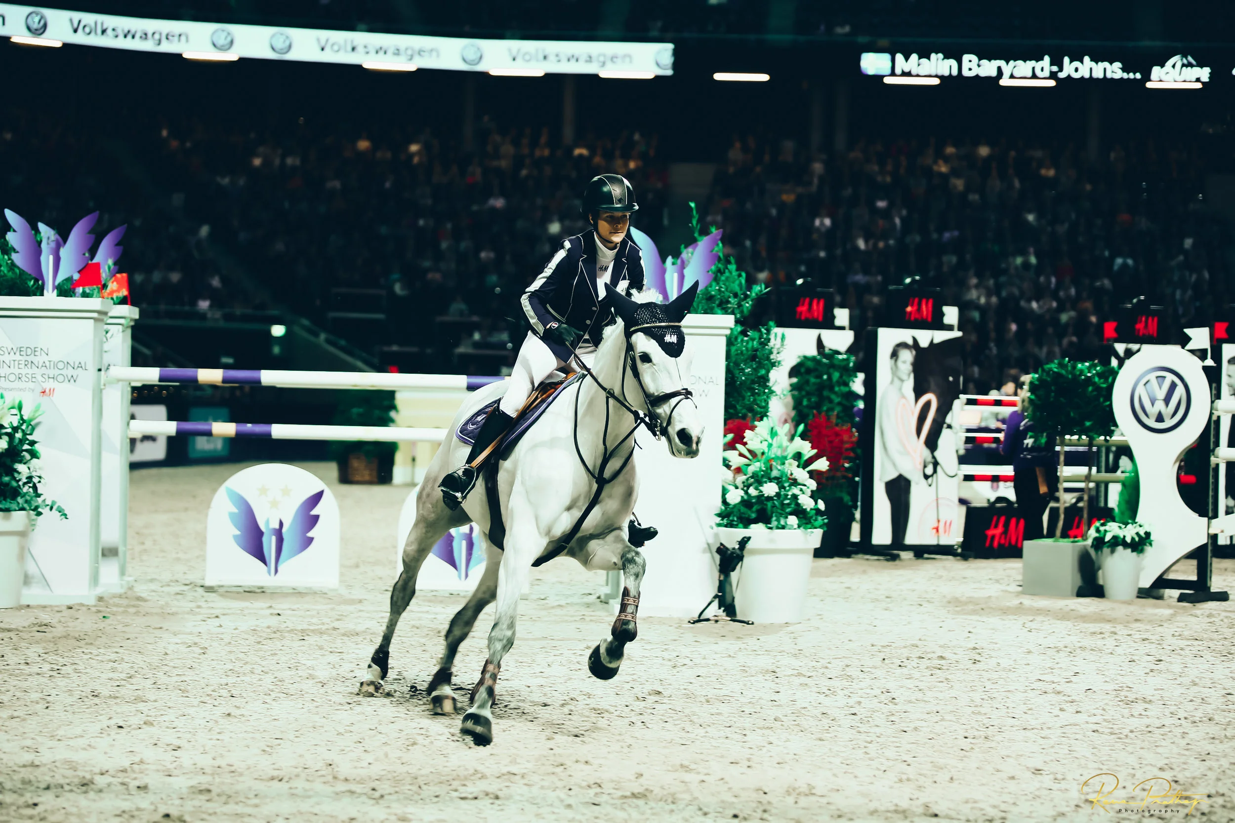 57.SWEDEN HORSE SHOW 2 DEC 17.jpg