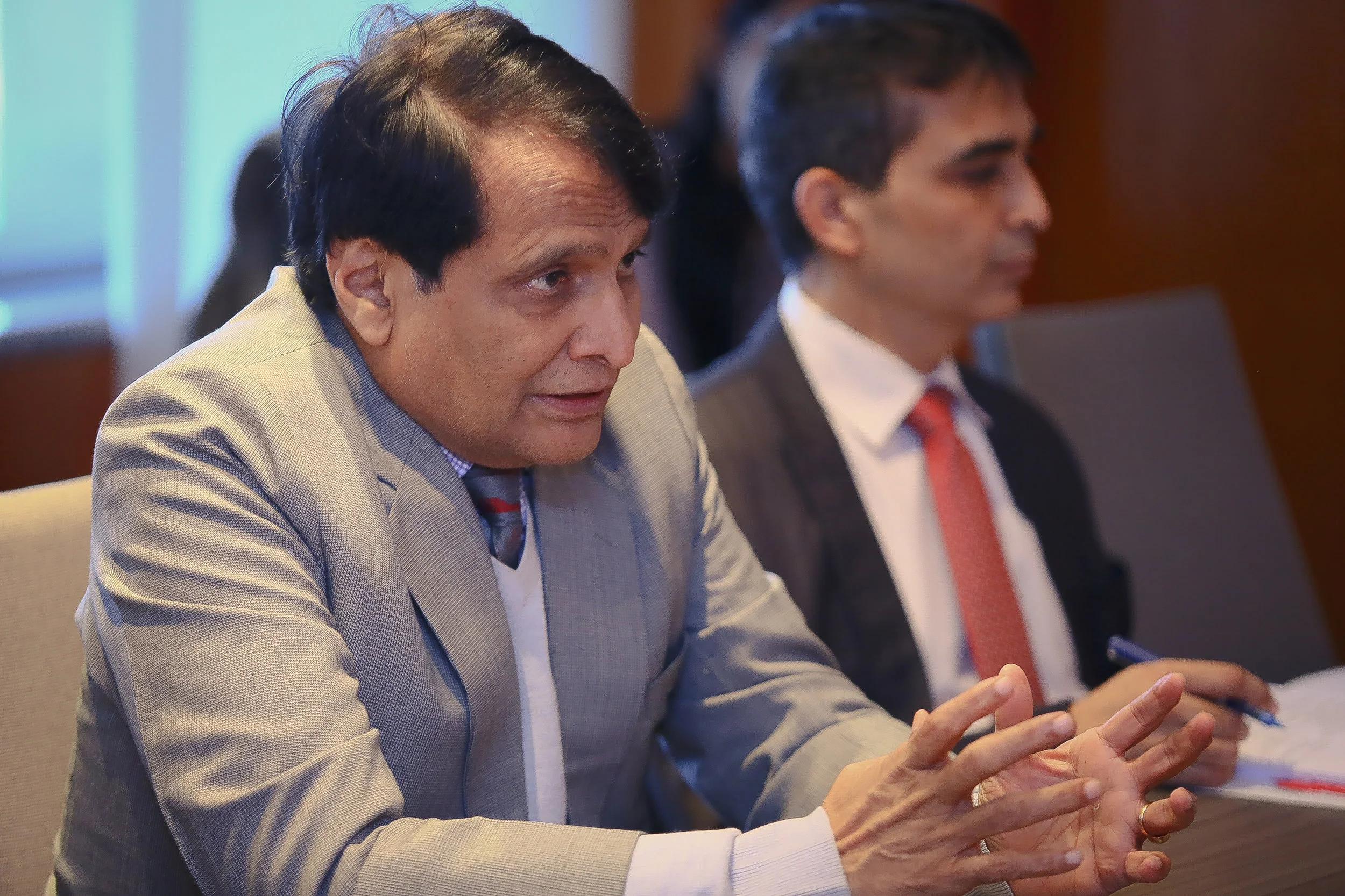 1.SURESH PRABHU MARCUS WALLENBERG.jpg